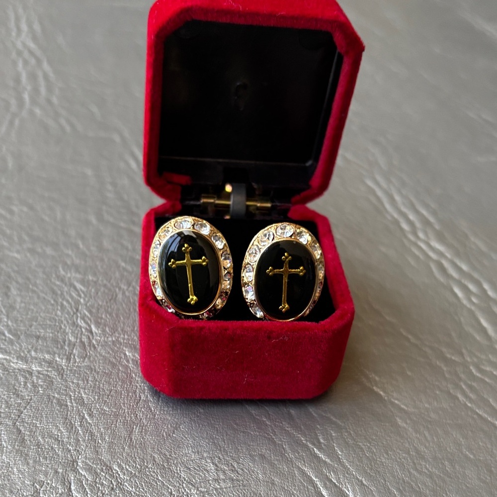 Elegant Black and Gold Cross Earrings/not gold